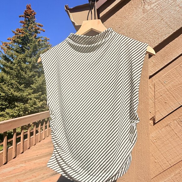 EUC H&M Funnel Neck, Ruched Side Diagonal Stripe Shell Tank - Picture 1 of 7